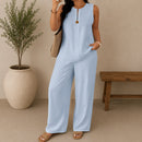 Conjunto Lucienne Blusa com Decote de Abertura Frontal e Calça Pantalona
